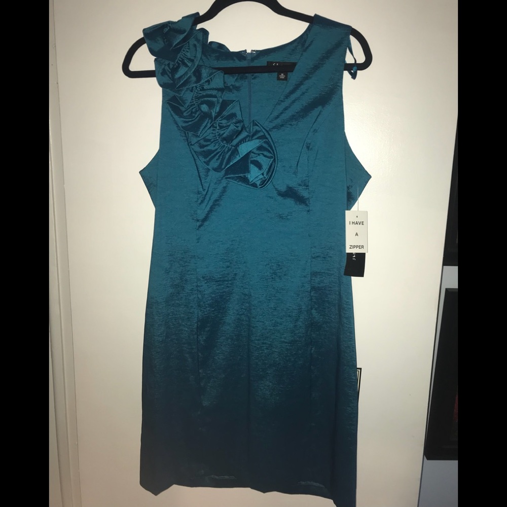 NEW Gorgeous Turquoise Cocktail Dress w/ Ruffles